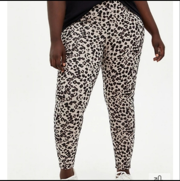 Torrid leopard animal print leggings - Picture 10 of 10